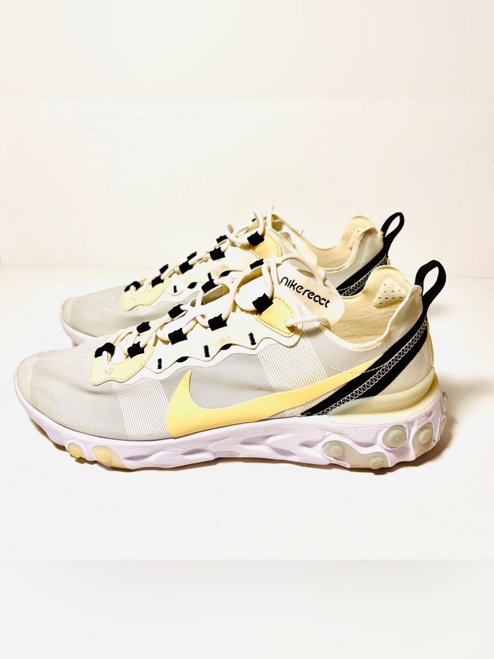 Nike 2019 React Element 55 Men’s Size 11 White Pale Vanilla BQ6166-101